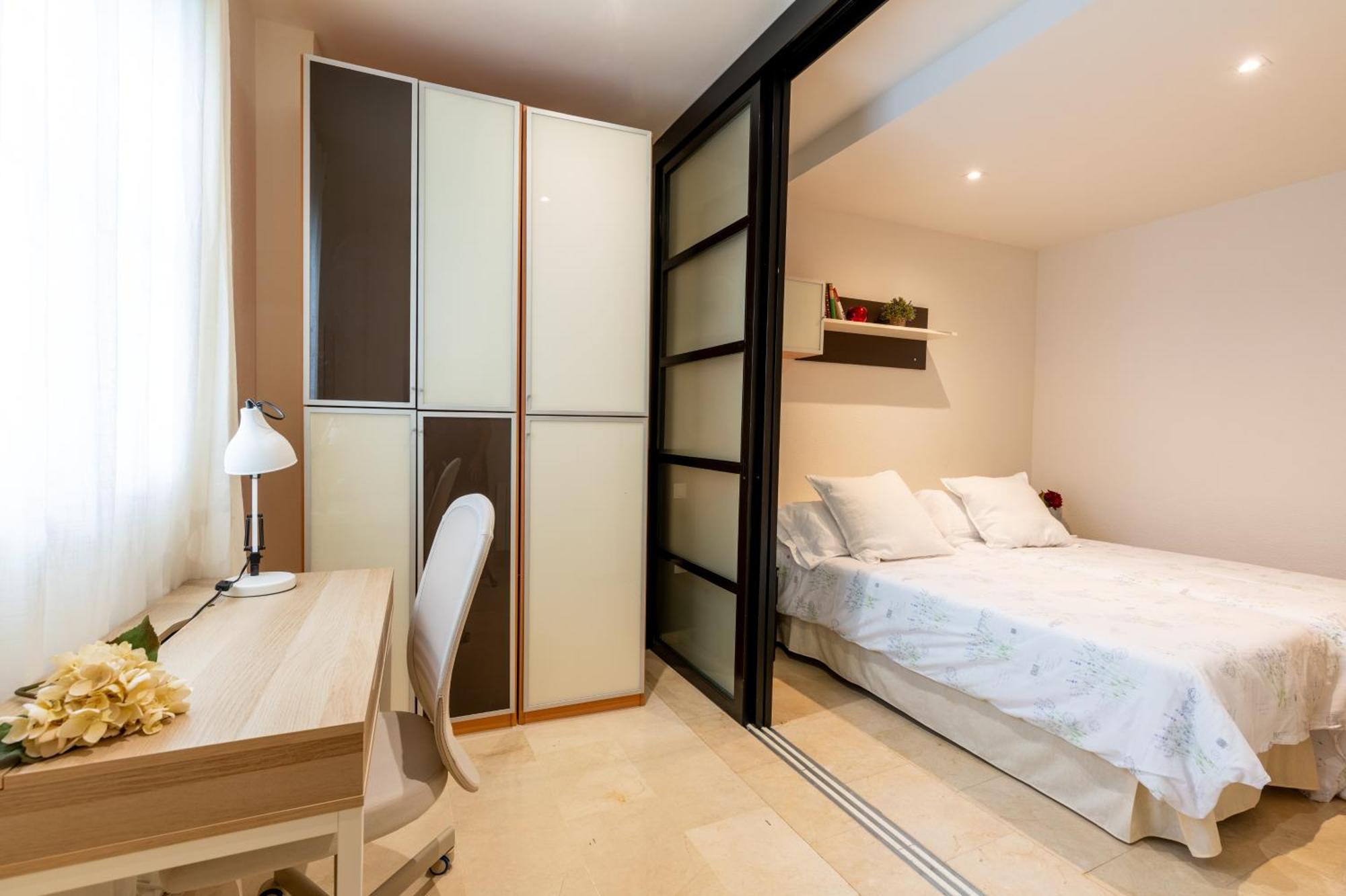 Apartment Cn2 2bd 2bth Con Piscina Y Aparcamiento Excelente Ubicacion Sevilla